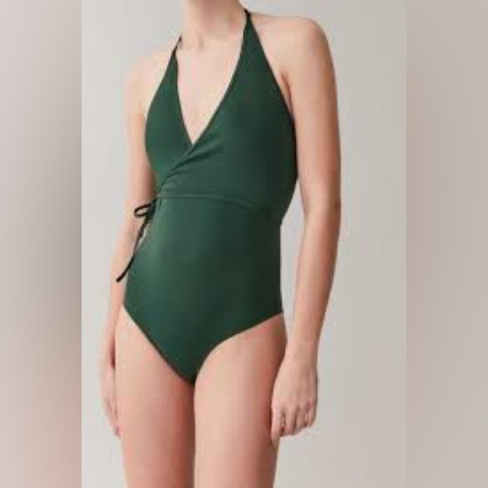 NWT; COS Wrap Green Halter One-Piece Swimsuit🟢